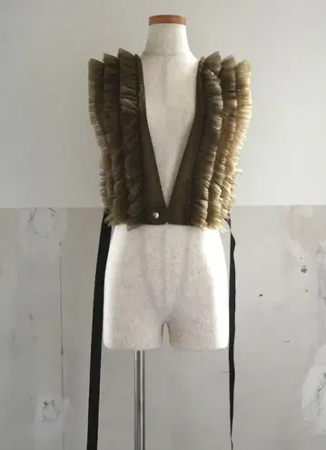 RYU KAGA 류카가 튤 베스트