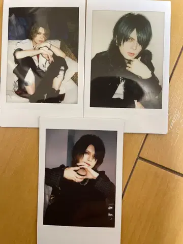 vistlip 토모 폴라로이드