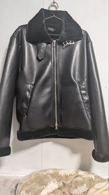 블랙 라이더 자켓 퍼 포함