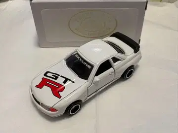 진품 토미카 스카이라인 GTR R32 특주품