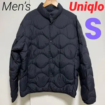 새상품급 유니클로 울트라 라이트 다운 웨이브 퀼트 자켓 S