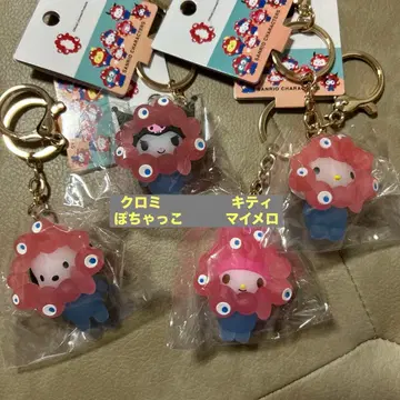 만박 미야쿠미야쿠 산리오 클리어 키링 키티 마이멜로디 쿠로미 4개 세트