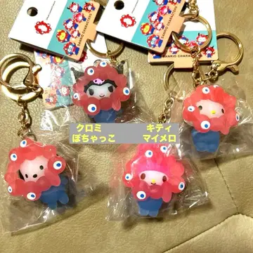 만박 미야쿠미야쿠 산리오 클리어 키링 키티 마이멜로디 쿠로미 4개 세트