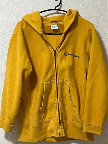 Champion 머스타드색 집업 후드티