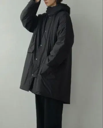 [ 새상품급 ] 안느크 후디드 코트 36 블랙 캐널진