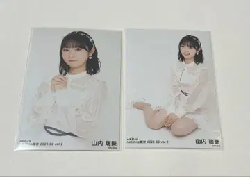 AKB48 야마우치 미즈키의 브로마이드입니다.