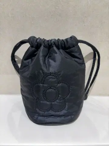 마리콴트 복조리 파우치