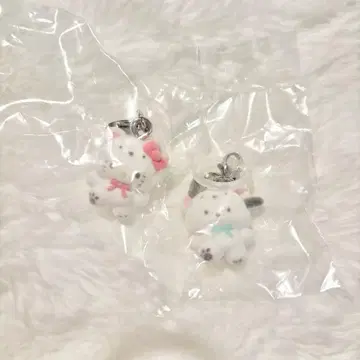 산리오 포근포근 스노우 메지루시 액세서리 키티 포차코 2종 세트