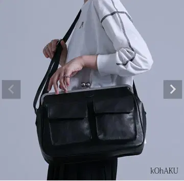 새상품급 오샤레 워커 kOhAKU 가마구치 숄더백