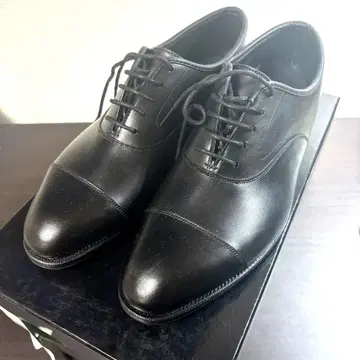 나노 유니버스 SQUALL PROOF X BMZ 드레스 슈즈 사이즈 8