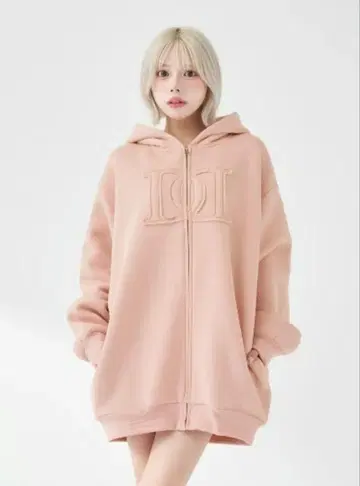 다리치 아플리케 DD 로고 후드티