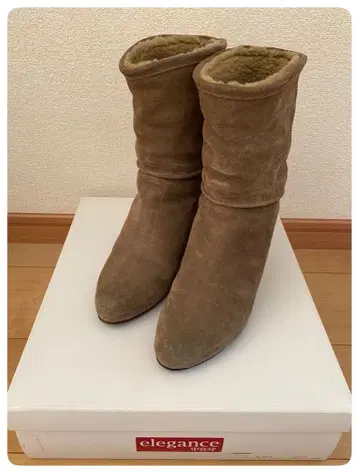 [ 새상품급 ] elegance 히미코 어그 부츠 박스 포함