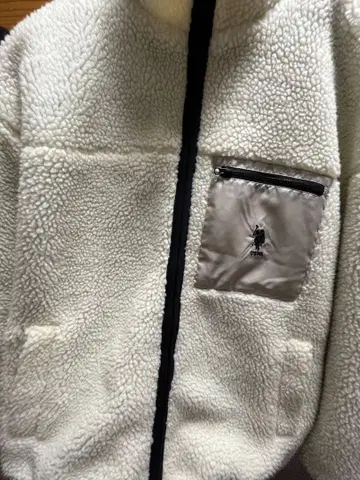 U.S. POLO ASSN. 화이트 보아 자켓