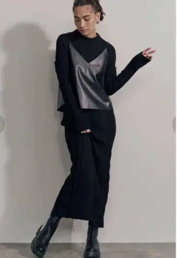 UN3D. 암워머 니트 원피스