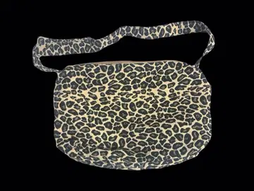 가방 레오파드 무늬