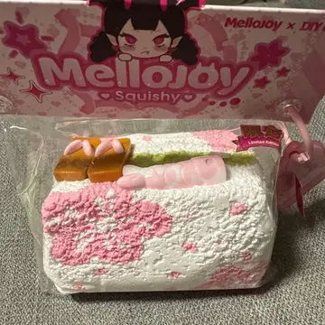 멜로조이 논토스트 만개 벚꽃