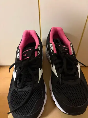 미즈노 스니커즈