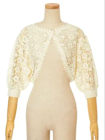 새상품 레이스 볼레로 니트 가디건 Ivory Limited