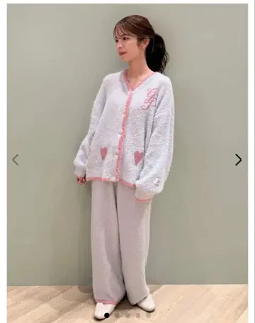 Gelato pique 상하의 세트