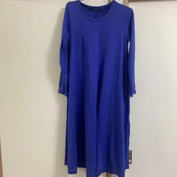 미즈이로 인드 롱 원피스 파랑 긴팔