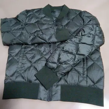 UNIQLO 경량 다운 자켓 S 사이즈