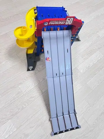 토미카 주차장 50 미니카 4대 포함