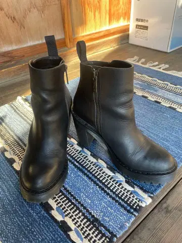 Dr.Martens 숏부츠