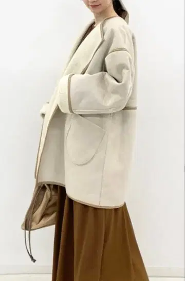 archives 리버서블 무스탕 코트