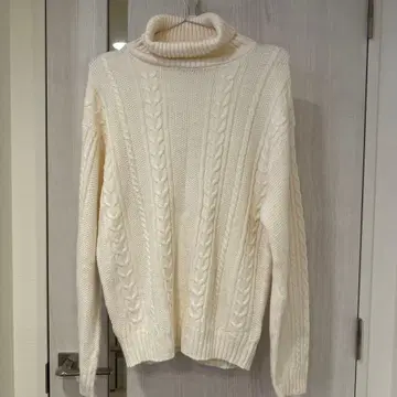 UNITED ARROWS ADAYINTHELIFE 케이블 니트 스웨터