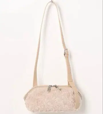 [ ADD CULUMN ] FIGRE BODYBAG FUR