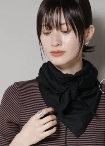 La Maison de Lyllis/울 스카프