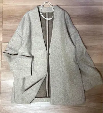 새상품급 그린 라벨 릴랙싱 코디건 코트 브라운 36