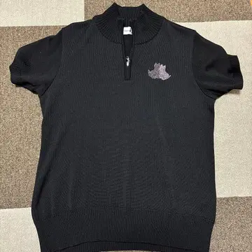 블랙 앤 화이트 블랙 하프 지퍼 반팔 스웨터 사이즈 3