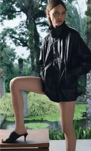 택 포함 새상품 ZARA ZW 컬렉션 페이크 가죽 자켓 코트