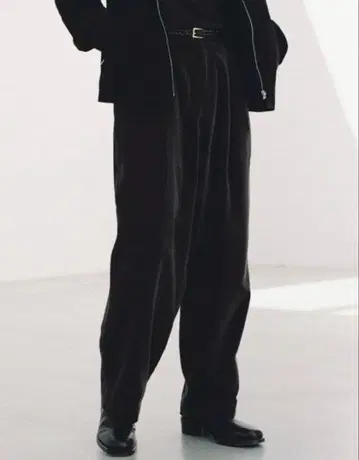 LIDNM 논웨일 코듀로이 팬츠 M 사이즈