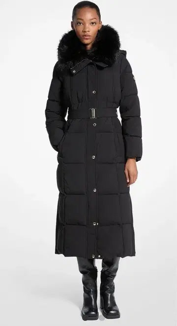 새상품급 MK 블랙 다운 자켓 후드 부착