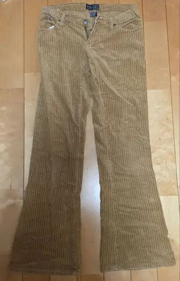 WHISPERS 베이지 코듀로이 부츠컷 팬츠