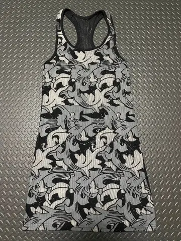 NAOTO SEVEN 백 크로스 탱크탑