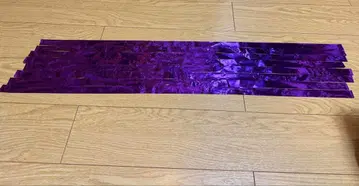 이레귤러즈 다음 에브리바디 축제 은색 테이프