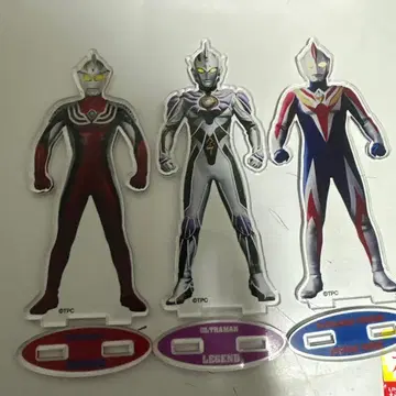 울트라맨 코스모스 아크릴 스탠드 세트 (설명 필독)