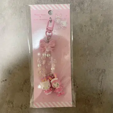 메조피아노 산리오 키티 베리에 키링