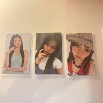 BABYMONSTER 로라 트레이딩 카드