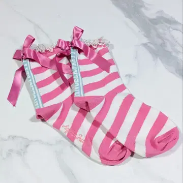 Angelic pretty 크루 삭스