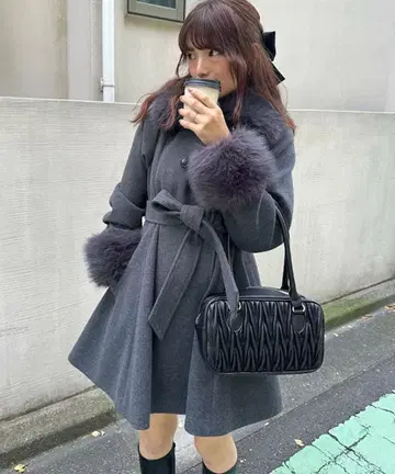 majestic legon 2way 인조 모피 칼라 플레어 코트