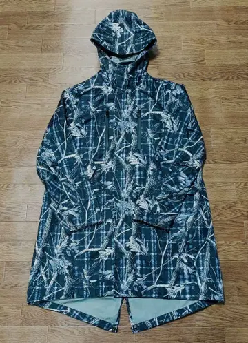 HBNS 트리 카모 모즈 코트