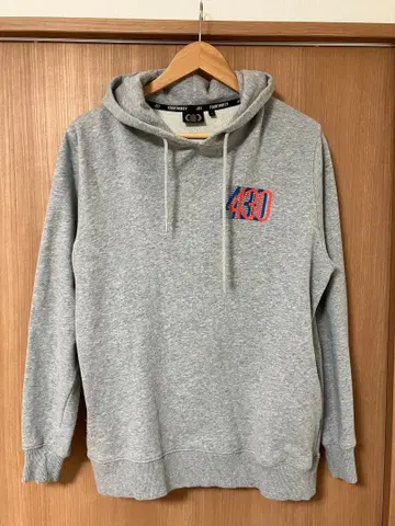 새상품급 430 Fourthirty 포써티 맨투맨 후드티 BMX