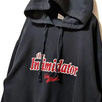 위너즈 서클 더 인티미데이터 자수 후드 맨투맨 블랙 구제 의류