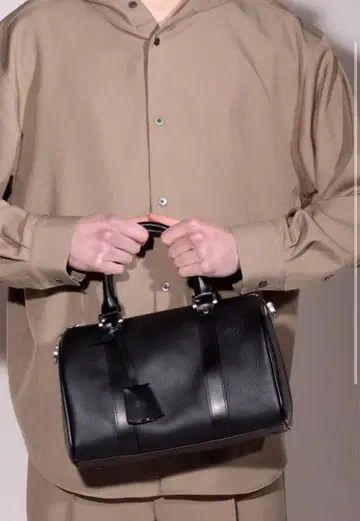 MB 하이엔드 가죽 숄더백