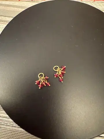 agete 레드 스피넬 참