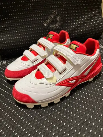 SSK 포인트 스파이크 화이트 x 빨간색 26cm